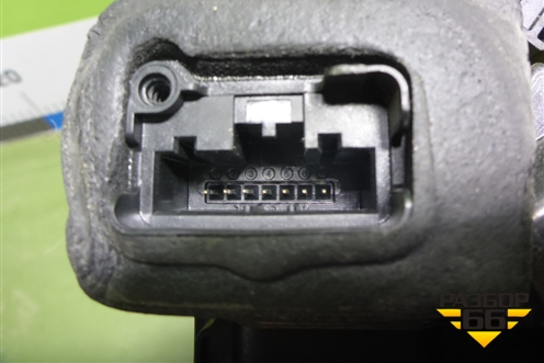 Замок двери задней левой (5K4839015R) для Skoda Yeti с 2009г (Етти)