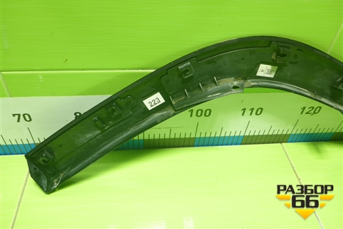 Накладка заднего крыла правого (7560560130) для Lexus LX-600 с 2021г (ЛХ)