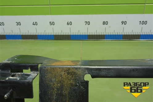 Усилитель переднего бампера для Mercedes Benz G-Klass W463 с1989г (Гелендваген)