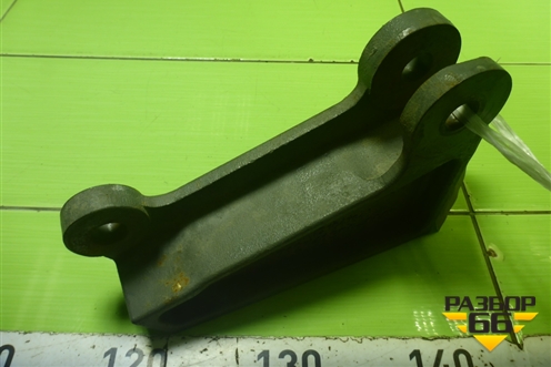 Кронштейн переднего бампера левый  (712W413000003) для Sitrak C7H (С7Н)