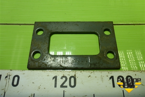 Проставка кронштейна амортизатора (WG9925688122) для Sitrak C7H (С7Н)