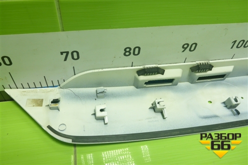 Накладка двери багажника (908104ESXX) для Nissan Qashqai (J11E) с 2013г (Кашкай)