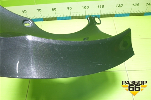 Накладка двери багажника верхняя левая (7680442010) для Toyota Rav-4 с 2006-2013г (Рав 4)