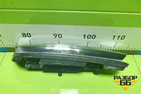 Фонарь в передний бампер левый ходовой огонь (A2049065401) для Mercedes Benz ML-Klass W166 c 2011г (МЛ)