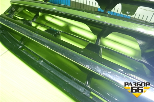 Решетка радиатора (A1668800123) для Mercedes Benz ML-Klass W166 c 2011г (МЛ)