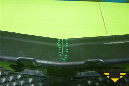 Решетка в передний бампер центральная (A1668800103) для Mercedes Benz ML-Klass W166 c 2011г (МЛ)