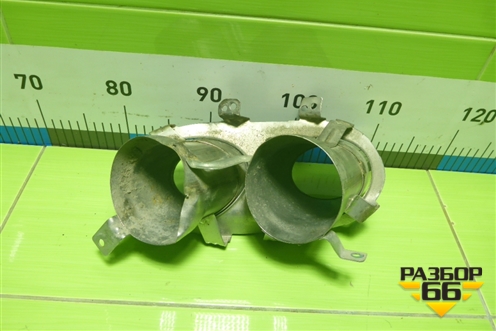 Насадка на глушитель (правая) (8891563616) для Geely Tugella с 2019г (Тугелла)