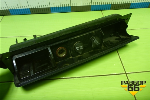 Пепельница  (812W617008352) для Sitrak C7H (С7Н)