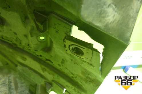 Крыло переднее правое средняя часть  (2599546) для Scania 6 R Series с 2016г