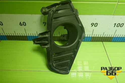 Накладка ПТФ правая (5212742190) для Toyota Rav-4 с 2018г (Рав 4)