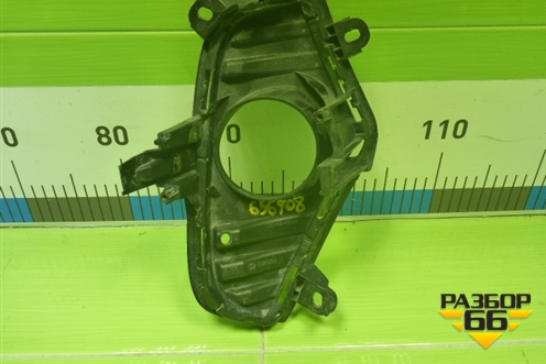 Накладка ПТФ левая (5212842190) для Toyota Rav-4 с 2018г (Рав 4)