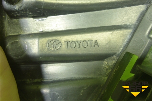 Накладка ПТФ левая (5212842190) для Toyota Rav-4 с 2018г (Рав 4)