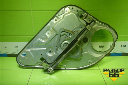 Стеклоподъёмник механический задний правый (7M51A24994BC) для Ford Focus 2 с 2008-2011г (Фокус)