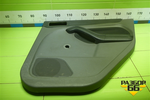 Обшивка двери задней правой под механику (4M51A27406F) для Ford Focus 2 с 2008-2011г (Фокус)