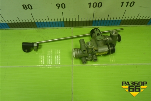 Кран уровня пола (PRO0060030) для Камаз  5320