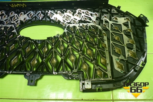 Решетка радиатора (под камеру) (602003687AA) для Chery Tiggo 8 Pro Max с 2022г (Тиго 8 Про Макс)