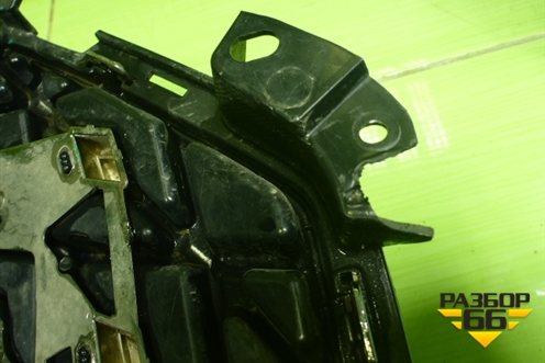 Решетка радиатора (под камеру) (602003687AA) для Chery Tiggo 8 Pro Max с 2022г (Тиго 8 Про Макс)