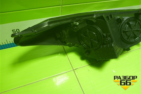 Фара левая (галоген) (92101A6020) для Hyundai i30 с 2012-2017г (Ай30)