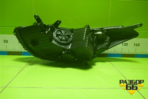 Фара правая (галоген) (92102A6020) для Hyundai i30 с 2012-2017г (Ай30)