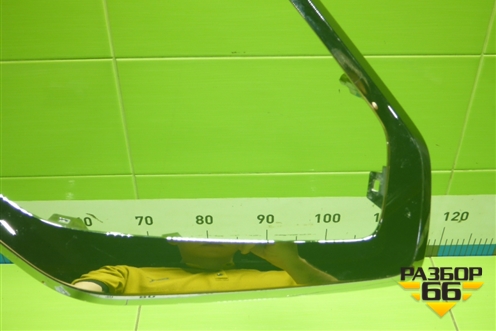 Накладка переднего бампера правая (после 2022г Cross) (8450041566) для VAZ Vesta/Веста с 2015г