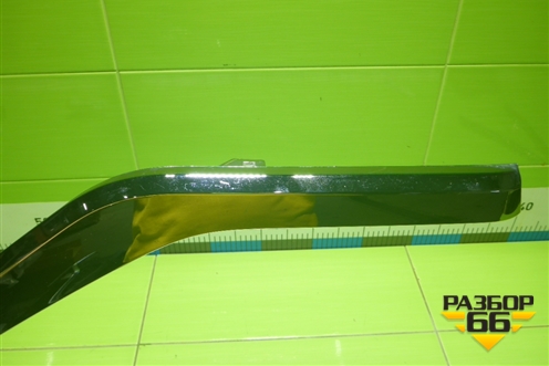 Накладка переднего бампера правая (после 2022г Cross) (8450041566) для VAZ Vesta/Веста с 2015г