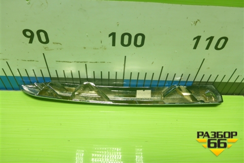 Накладка переднего бампера нижняя левая (после2022г Cross) (8450040051) для VAZ Vesta/Веста с 2015г