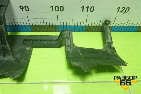 Дефлектор радиатора левый (302000902AA) для Chery Tiggo 8 Pro Max с 2022г (Тиго 8 Про Макс)