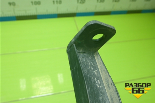 Дефлектор радиатора левый (302000902AA) для Chery Tiggo 8 Pro Max с 2022г (Тиго 8 Про Макс)