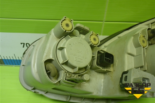 Фара правая (галоген) (921023D010) для Hyundai Sonata-5 с 2001г (Соната)