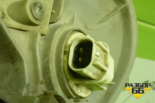 Фара правая (галоген) (921023D010) для Hyundai Sonata-5 с 2001г (Соната)