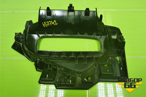 Накладка ПТФ левая (602001299AA) для Exeed TXL с 2020-2024г (ТХЛ)