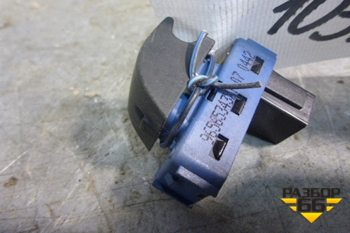 Кнопка (шторки панорамной крыши) (96565343) для Peugeot 3008 с 2010-2016г