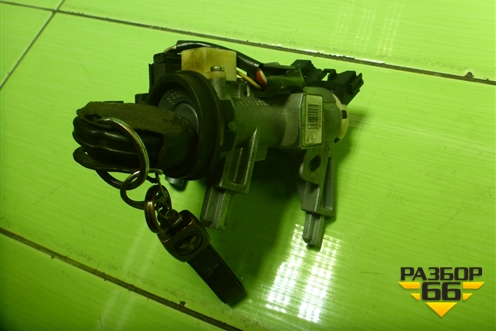 Замок зажигания (MR955230) для Mitsubishi Colt с 2004г (Кольт)