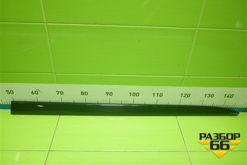 Накладка двери передней правой (6600213625) для Geely Tugella с 2019г (Тугелла)