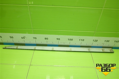 Накладка двери передней правой (6600213625) для Geely Tugella с 2019г (Тугелла)