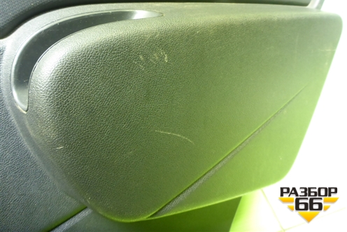 Обшивка двери задней правой под механику (после 2009г) (8200916230) для Renault Logan с 2004-2015г (Логан)