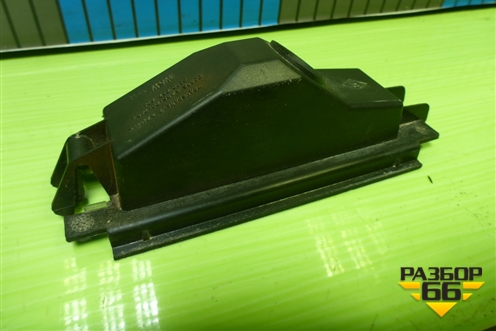 Фонарь подсветки номера (8200957874) для Renault Logan с 2004-2015г