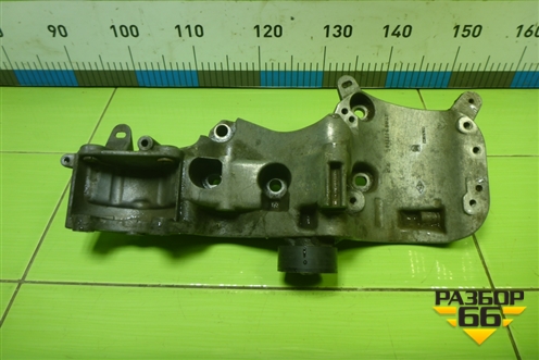 Кронштейн генератора (8200941114) для Renault Logan с 2004-2015г