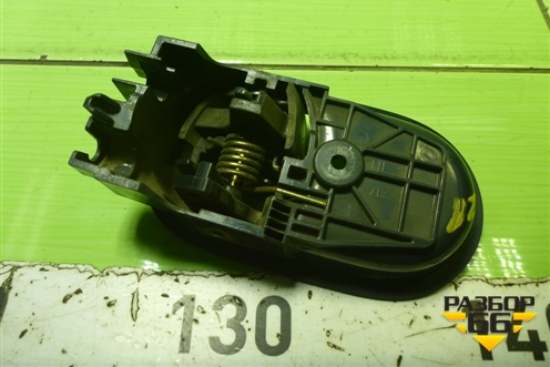 Ручка внутренняя двери задней правой для Mitsubishi Colt с 2004г (Кольт)