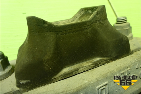 Опора КПП (112224729R) для Renault Logan с 2004-2015г