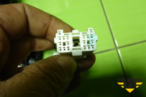 Зеркало правое электрическое (5 контактов) для Hyundai Santa Fe с 2018-2024г (Санта Фе)