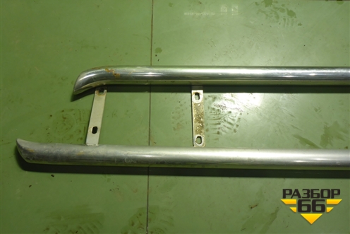 Кенгурятник боковой для Toyota Land Cruiser (200) с 2008г