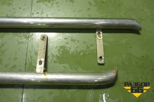 Кенгурятник боковой для Toyota Land Cruiser (200) с 2008г