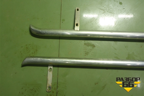 Кенгурятник боковой для Toyota Land Cruiser (200) с 2008г