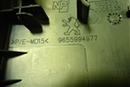 Кожух рулевой колонки (9655994977) для Peugeot 408 с 2012г