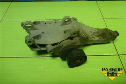 Кронштейн компрессора кондиционера (9685727780) для Peugeot 408 с 2012г