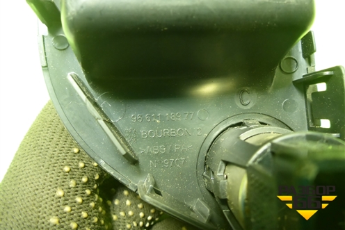 Накладка внутренняя (на консоль) (9661118977) для Peugeot 408 с 2012г