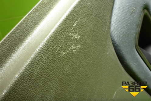 Обшивка двери задней правой под механику (94774804) для Chevrolet Cobalt с 2012г