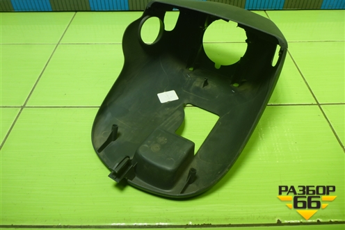 Кожух рулевой колонки (8200739453) для Renault Logan с 2004-2015г (Логан)