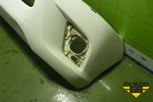 Бампер передний (под омыватели) (52119OKF70) для Toyota Hilux с 2005-2015г (Хайлюкс)